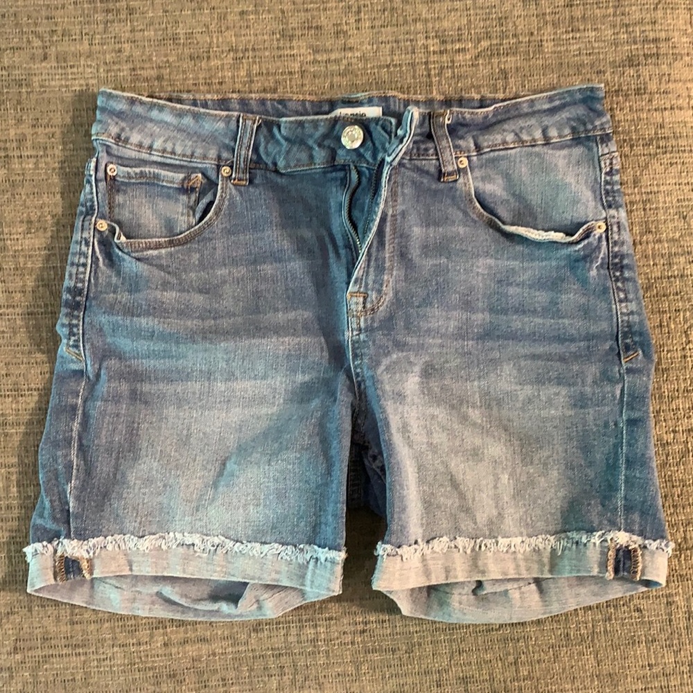 Women’s Jean shorts
